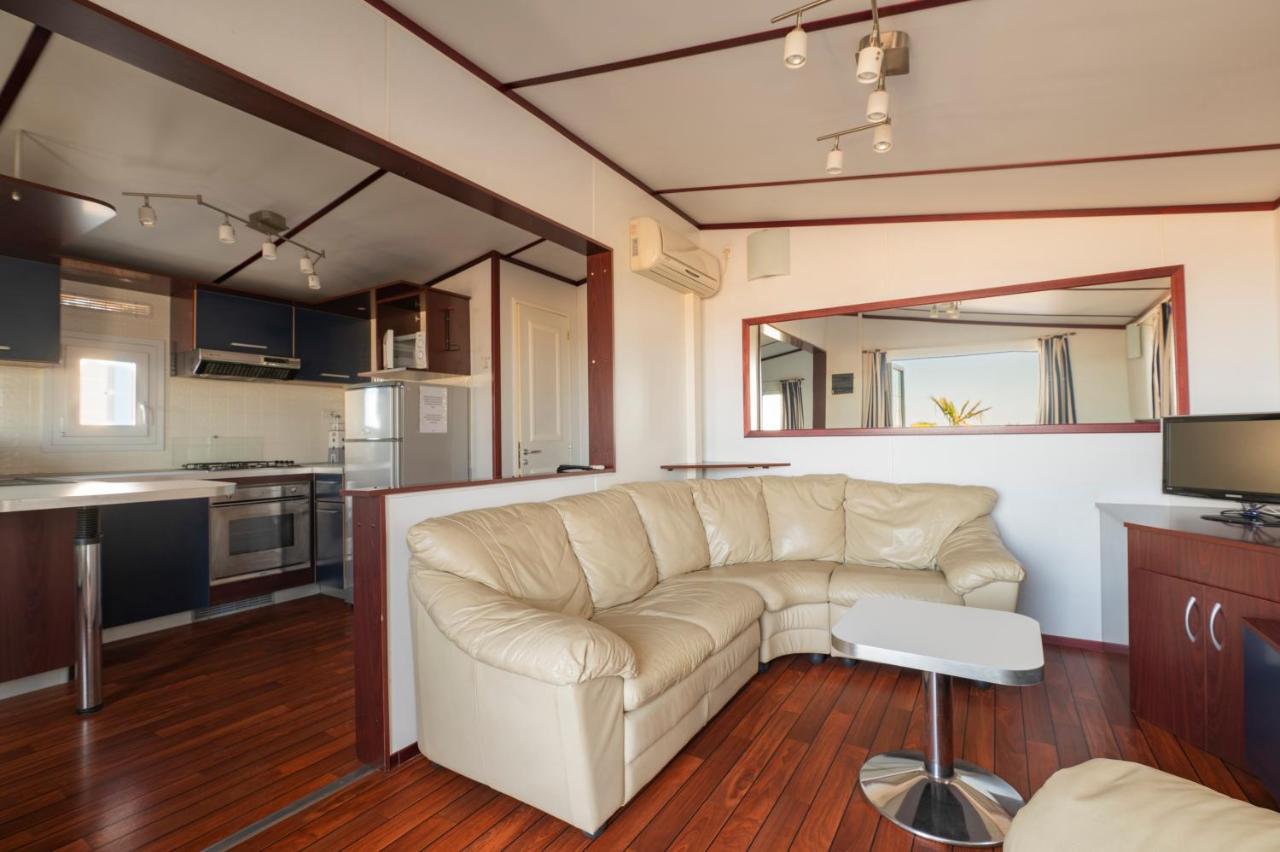 Camping Norina 페자로 외부 사진