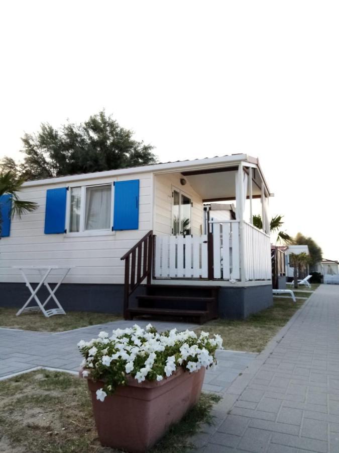 Camping Norina 페자로 외부 사진