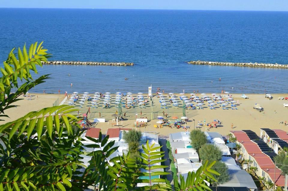 Camping Norina 페자로 외부 사진